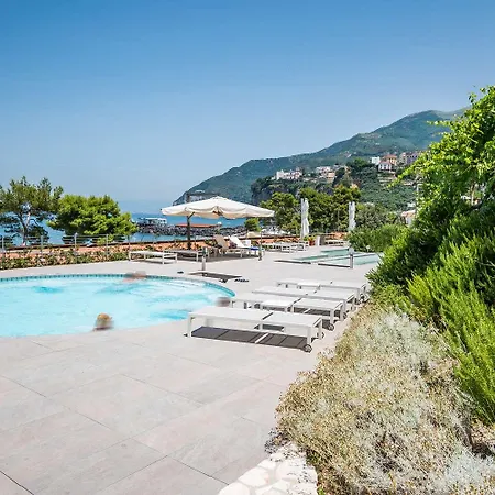 Hotel Le Axidie Vico Equense