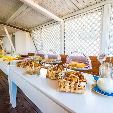 르 악시디 호텔 4*